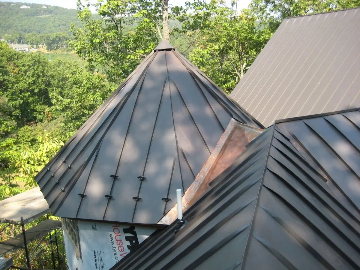 Professional Roof Tarp Installation by Craftsman Roofing in Lewisburg
